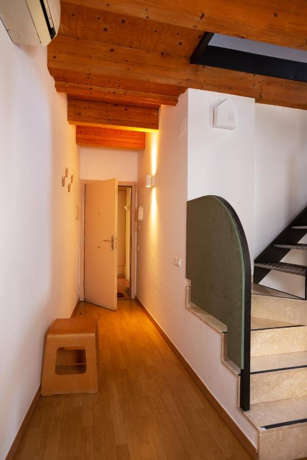 Atic Duplex Amb Encant A 10 Minuts De L' Estany Appartement Banyoles Buitenkant foto